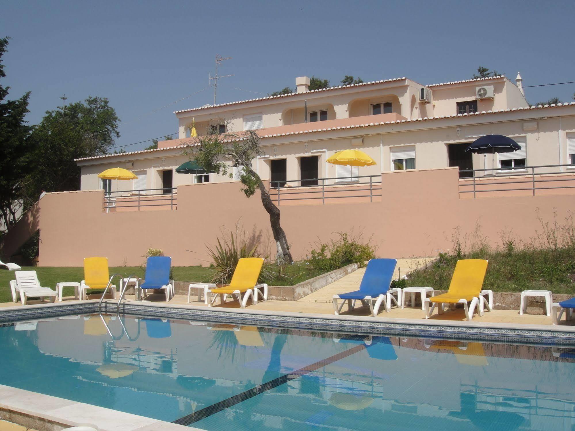 Falfeira Apartments Lagos Exterior photo